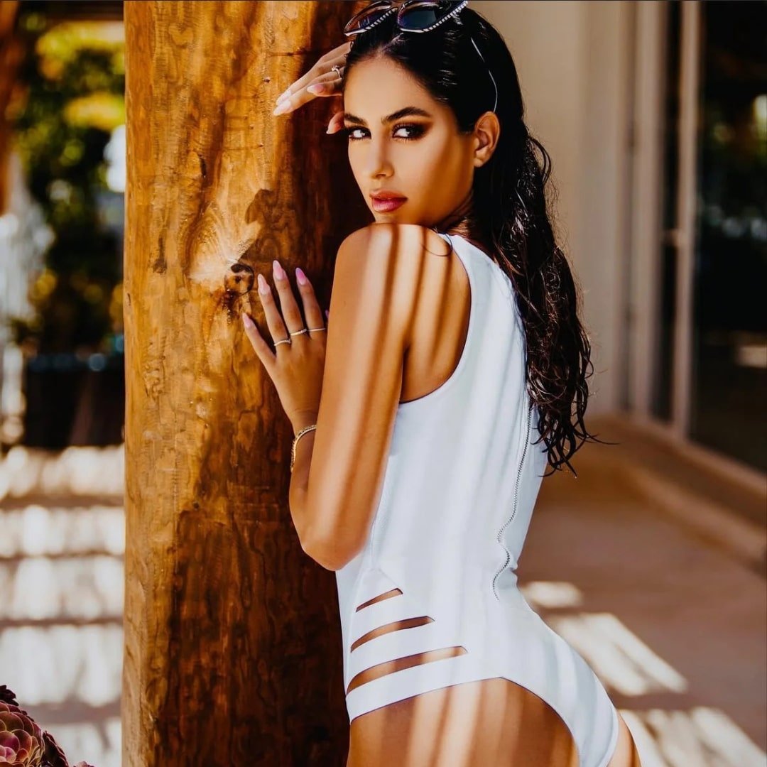 Female model for hire in Cyprus