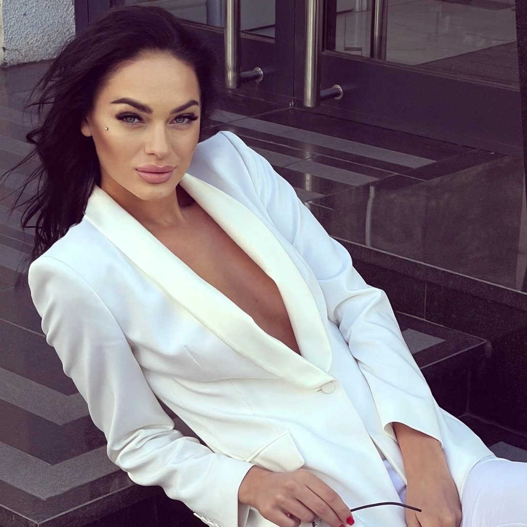 Female model for hire in Cyprus