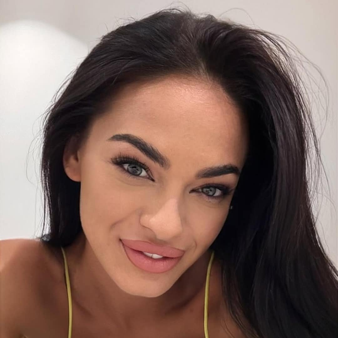 Female model for hire in Cyprus