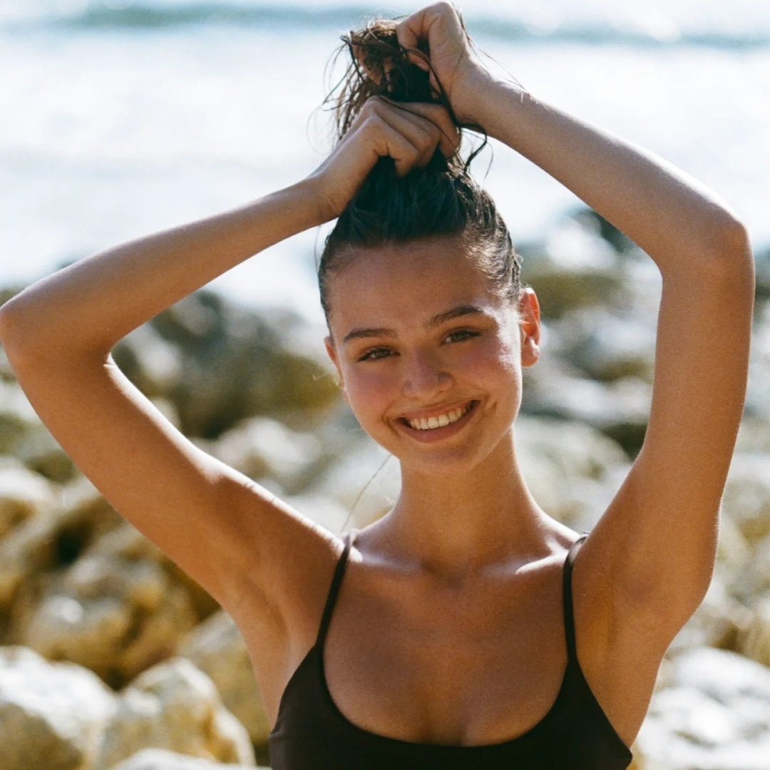 Ecaterina-female-model-for-hire-in-Cyprus (10)