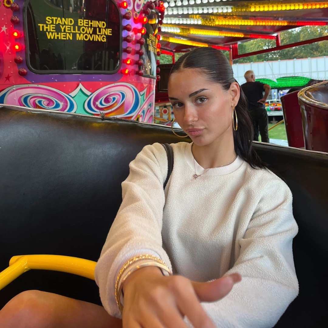 Nikol-female-model-for-hire-in-Cyprus