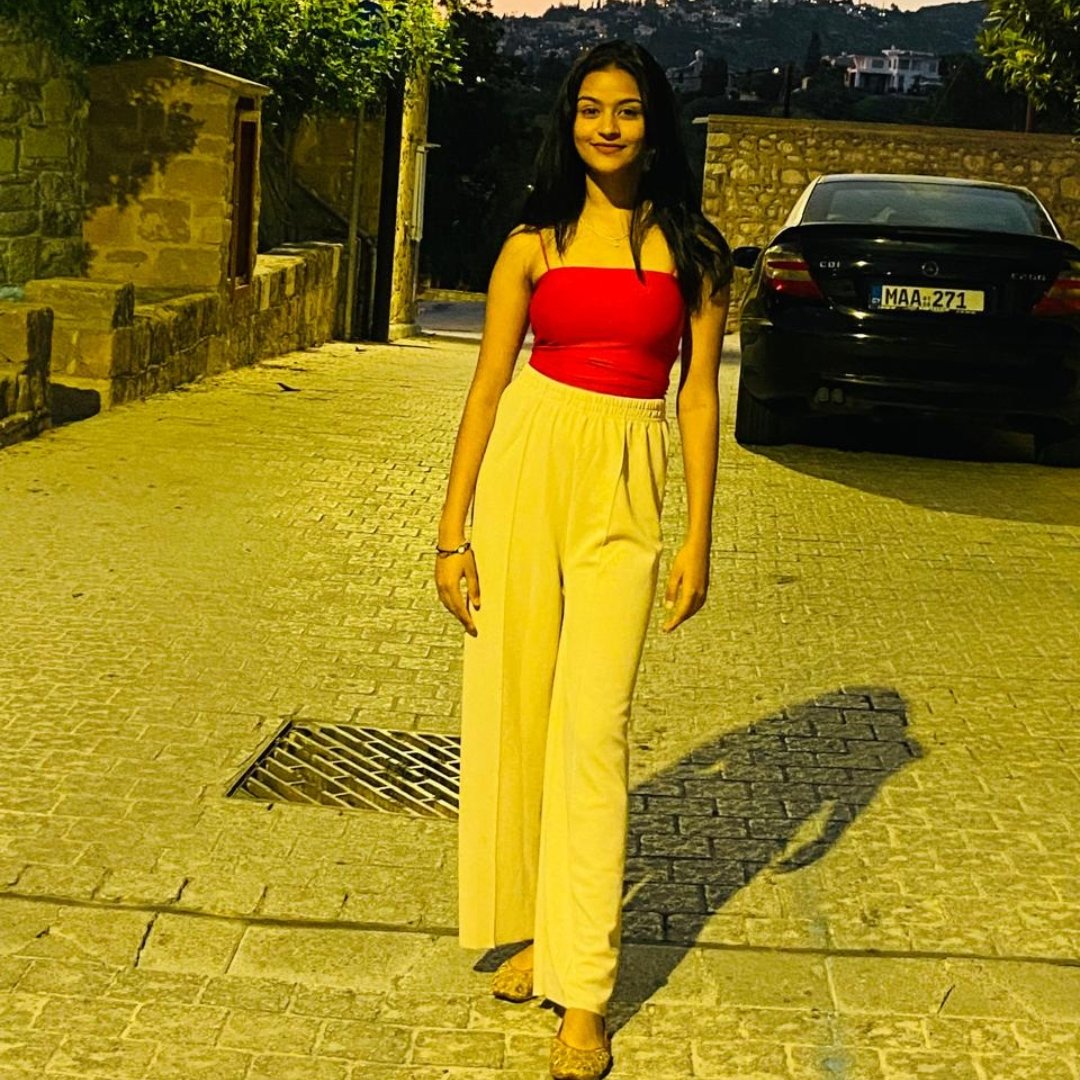 jasmine-female-model-for-hire-in-Cyprus