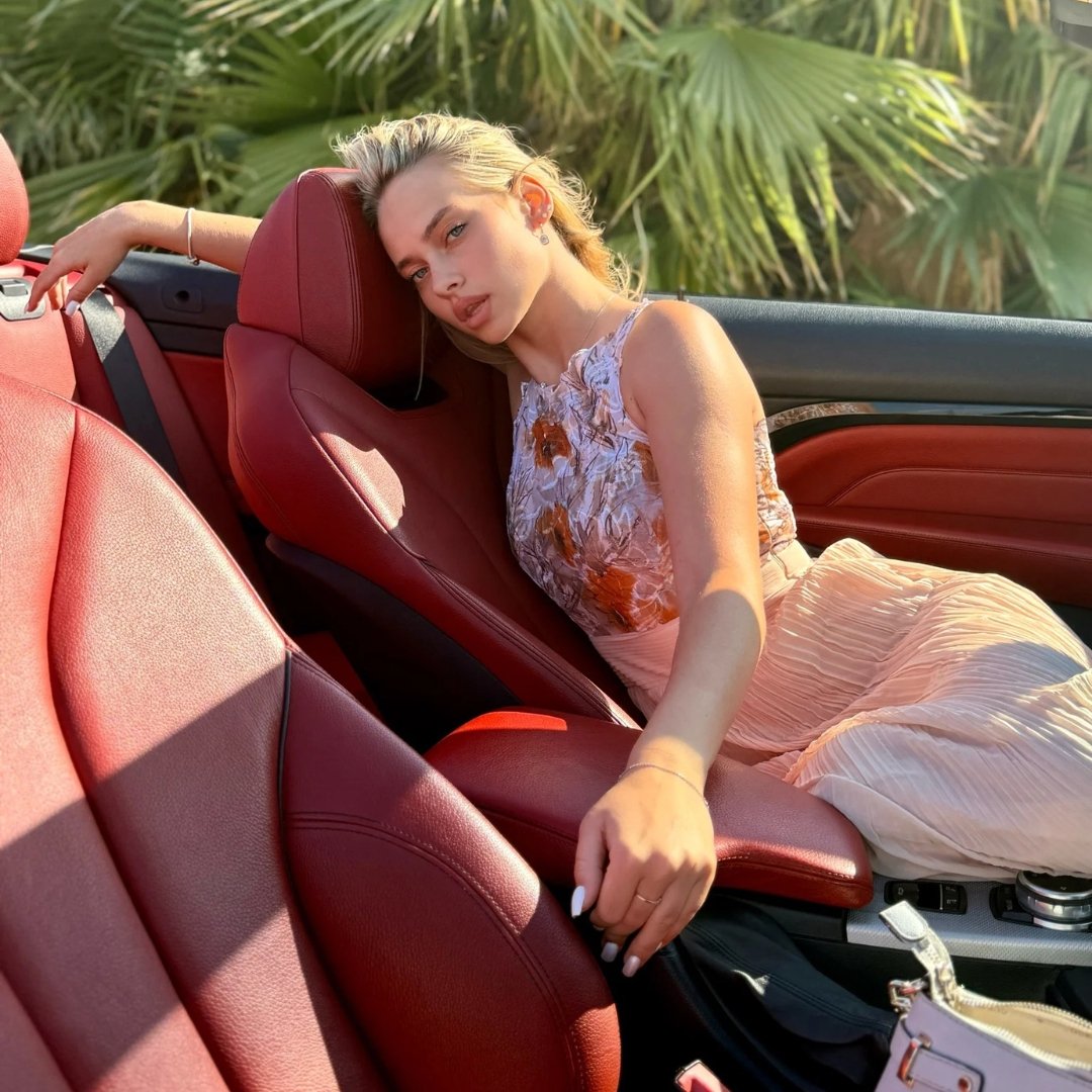 Angel-female-model-for-hire-in-Cyprus