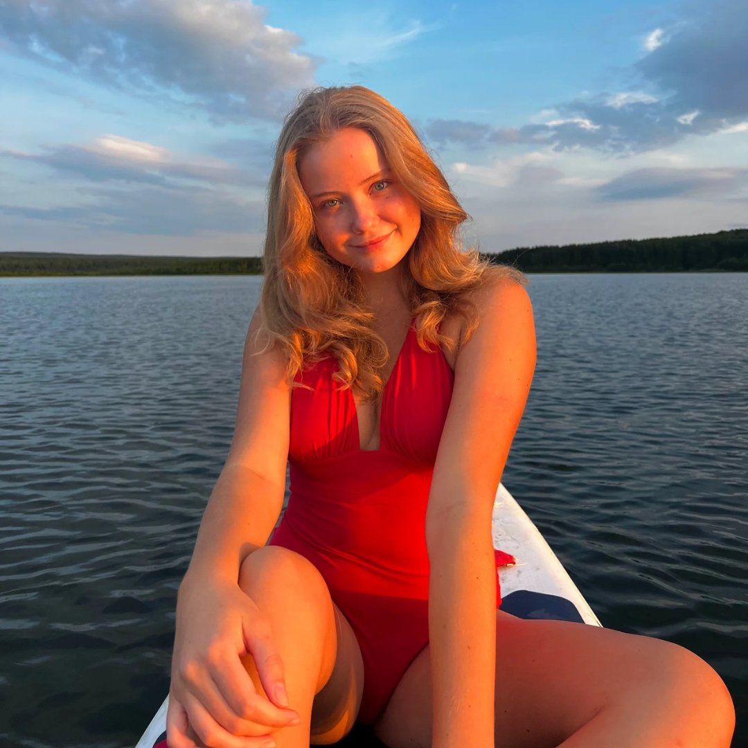 Anna-female-model-for-hire-in-Cyprus (2)