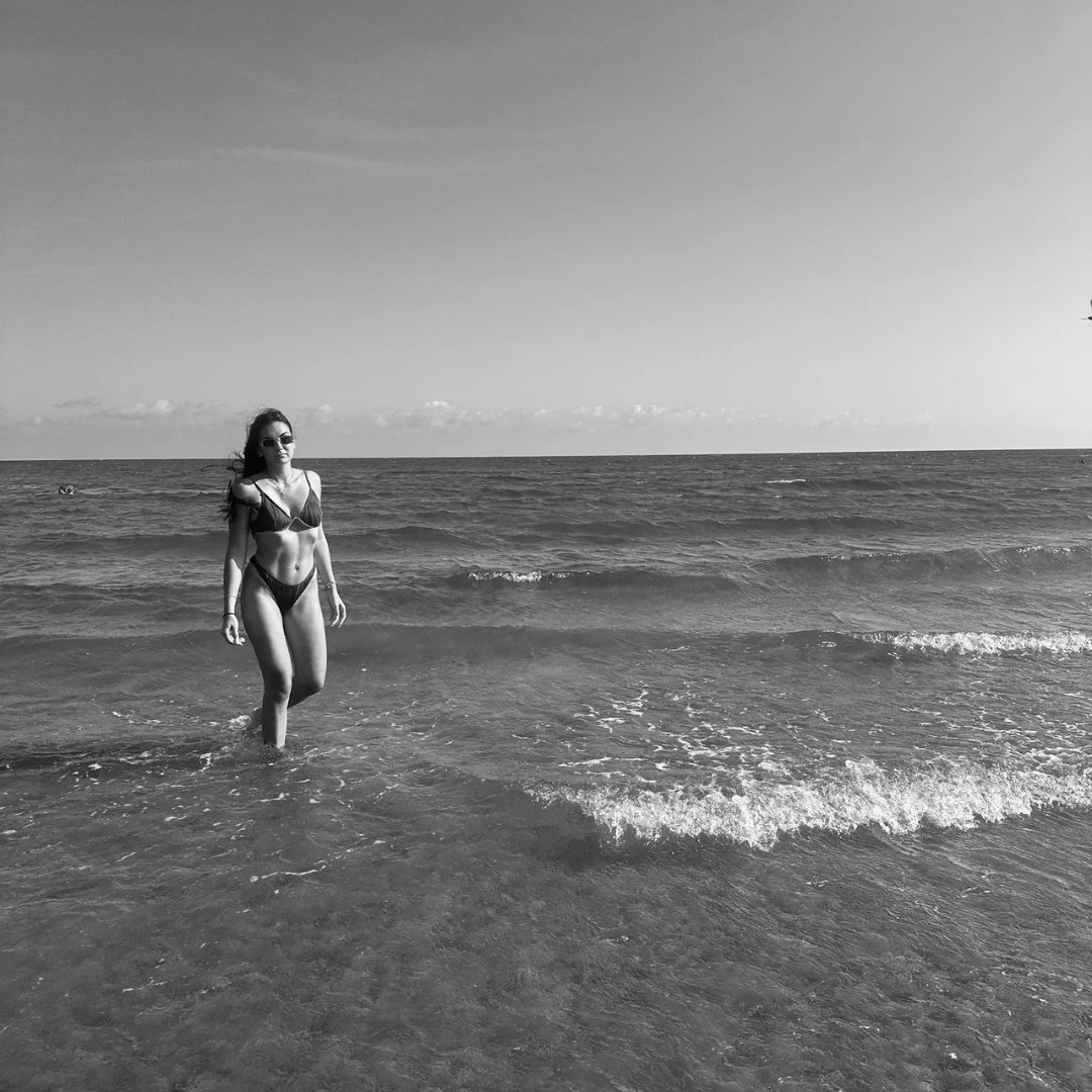 Female model for hire in Cyprus