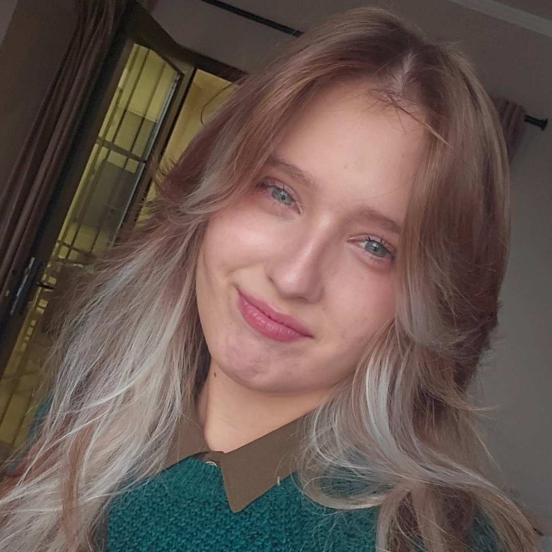 Юная модель для найма на Кипре
